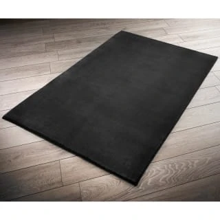 B&M Micro Plush Rug 110 X 160cm - Black 1 B&M Micro Plush Rug 110 X 160cm - Black
